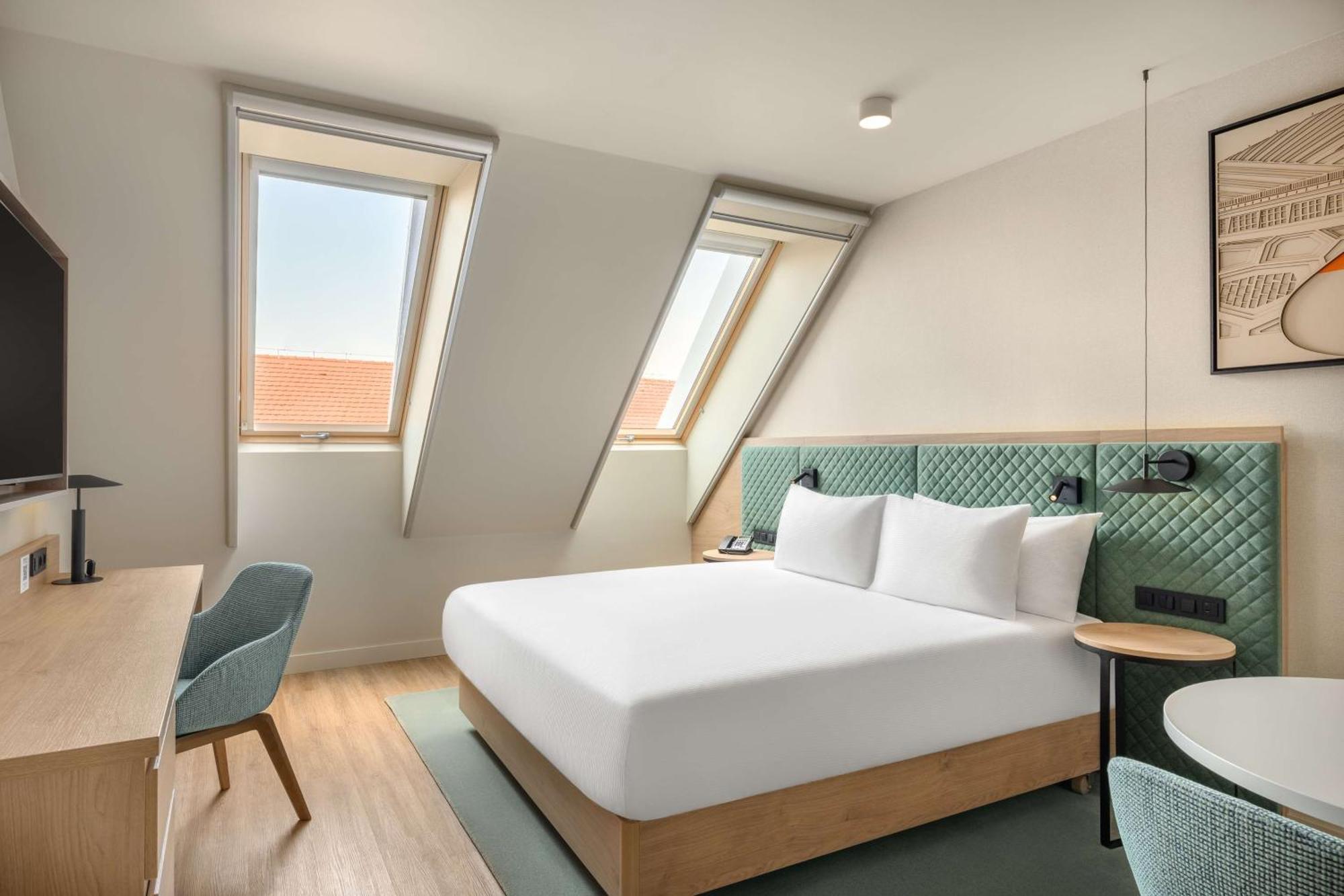 Hilton Garden Inn Debrecen City Center Buitenkant foto