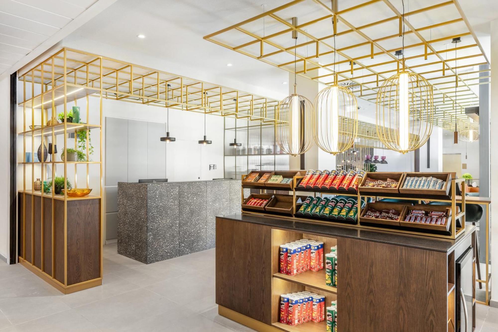 Hilton Garden Inn Debrecen City Center Buitenkant foto