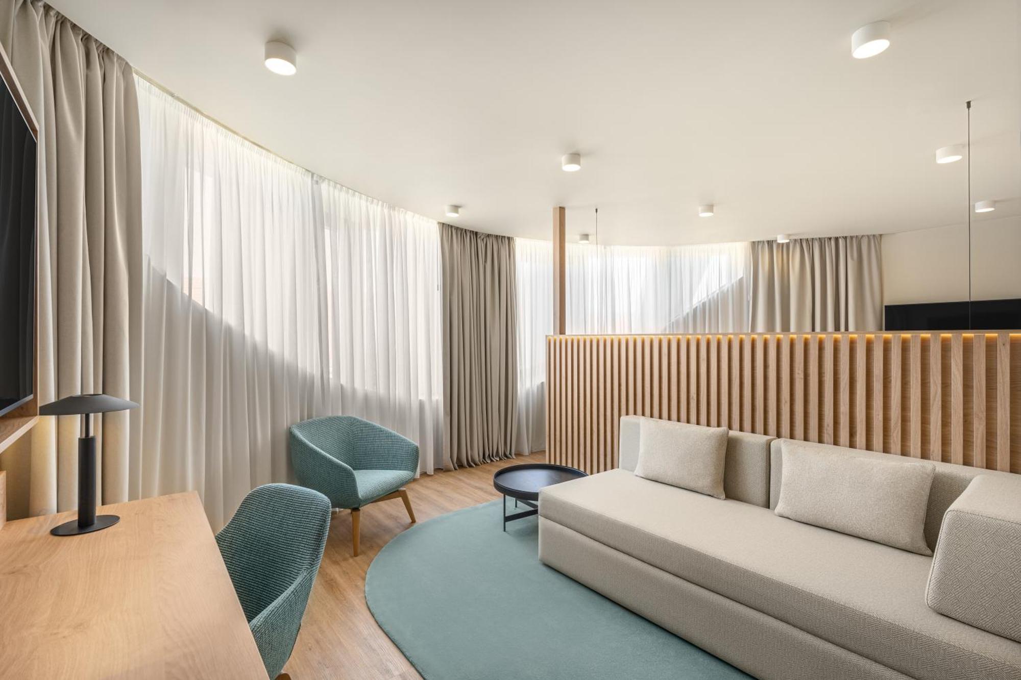 Hilton Garden Inn Debrecen City Center Buitenkant foto